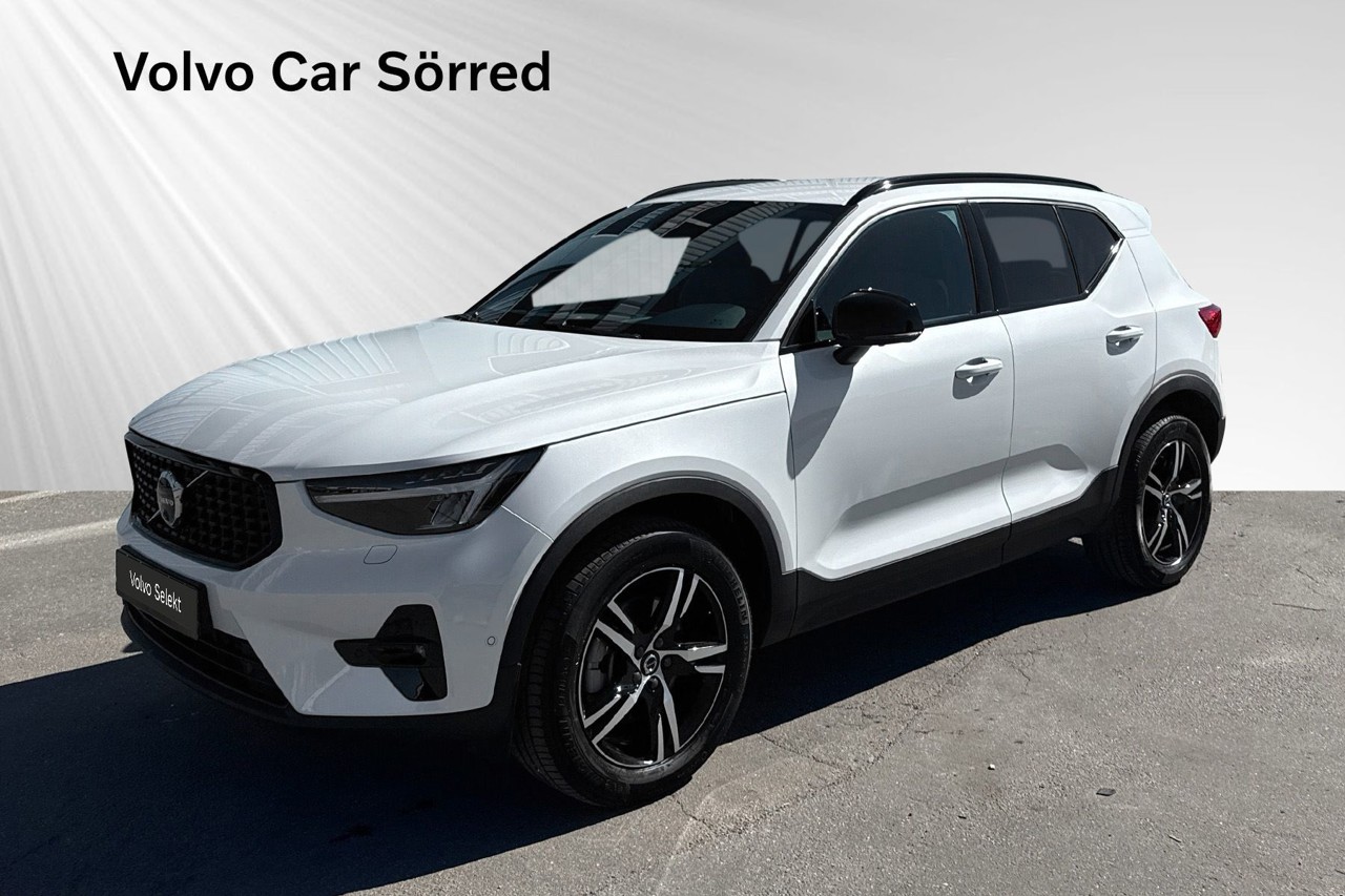Volvo XC40 2026