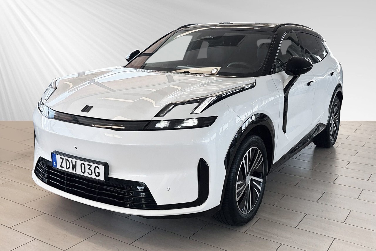 Lynk & Co 08 2025