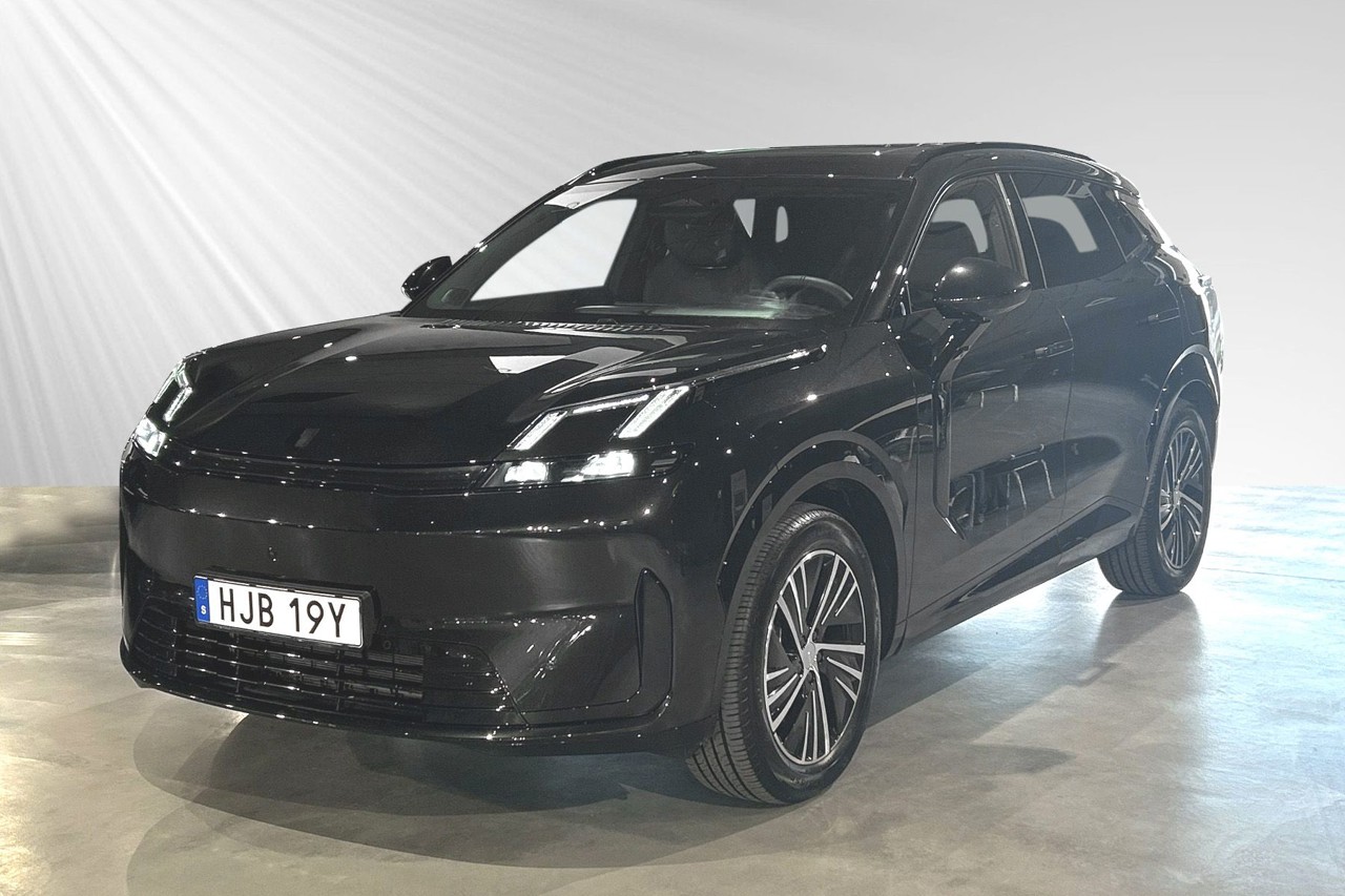 Lynk & Co 08 2025