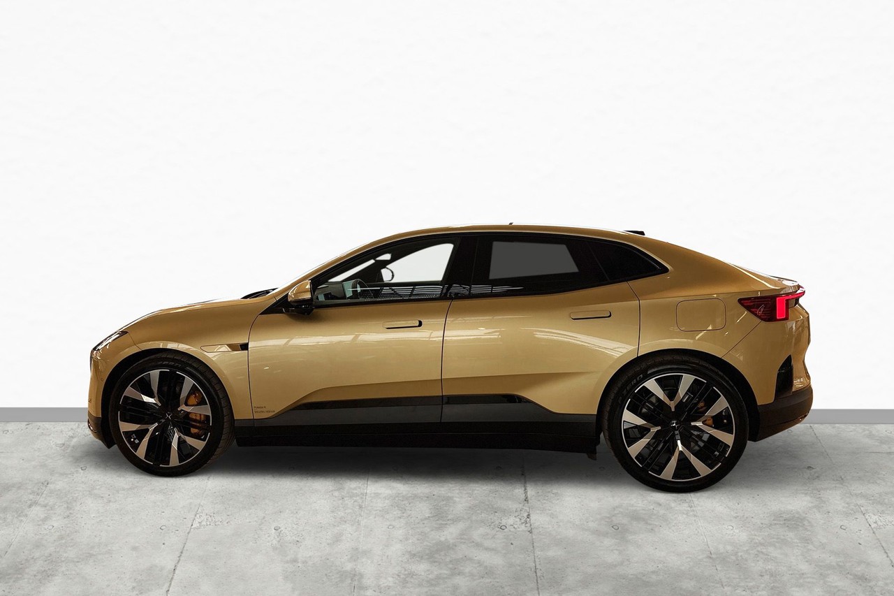 Polestar 4 2025